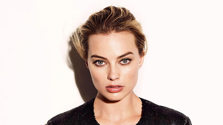 Margot Robbie