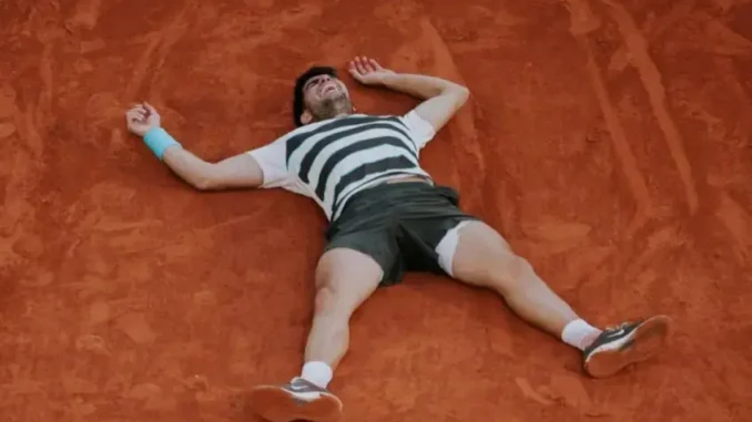 watch-carlos-alcaraz-s-miracle-that-changed-2025-roland-garros-final (1)