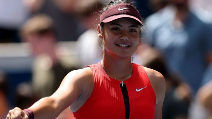 new-york-new-york-emma-raducanu-of-great-britain-celebrates-match-point-against-ena-shibahara-6427018