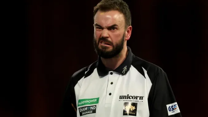ross-smith-england-reacts-round-868642433 (1)